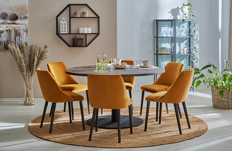 RUOKAPÖYDÄN TUOLIEN VALINTA